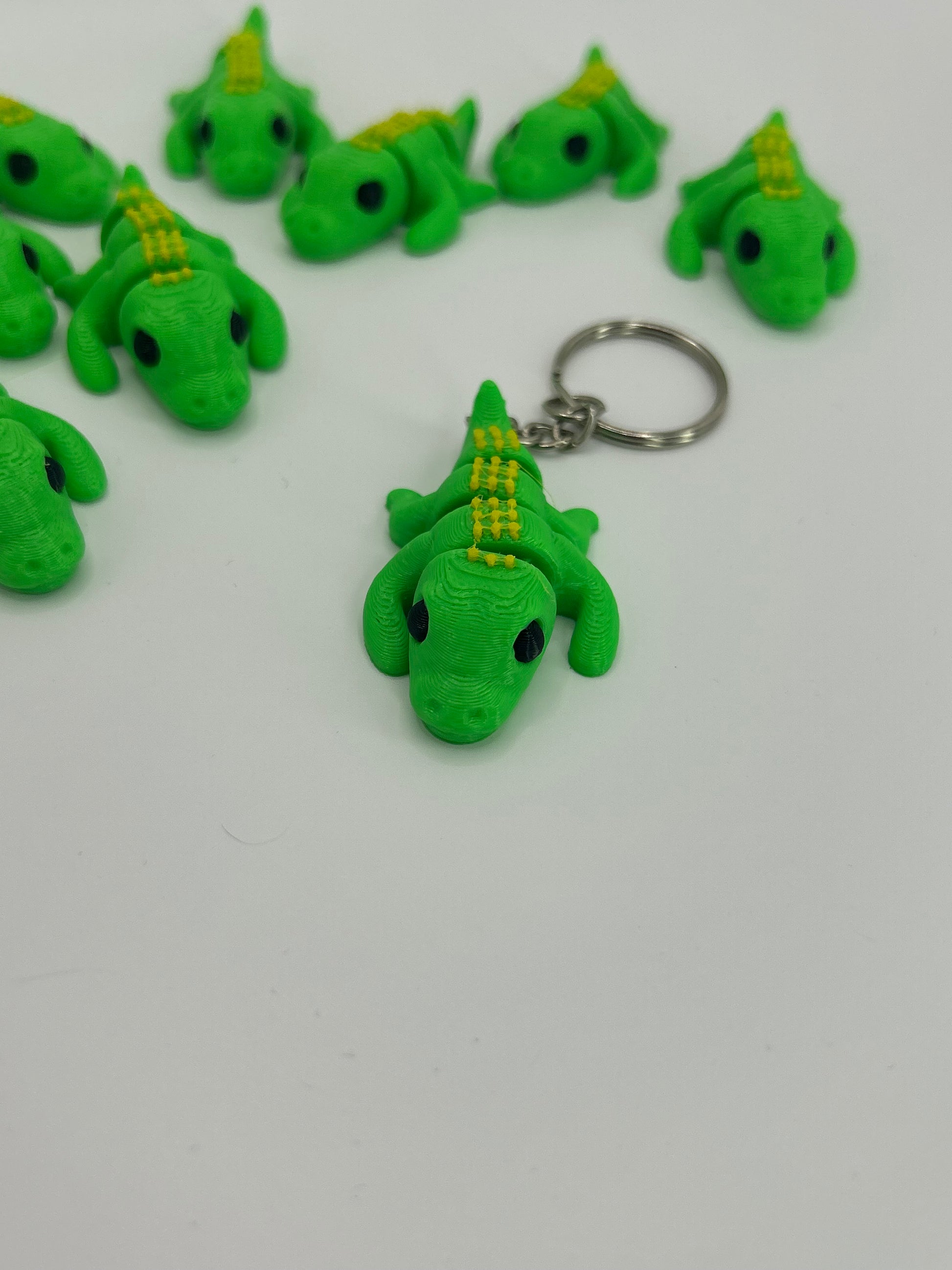 Crocodile articulated Flexi Wiggies keychain by NiccieNacks featuring a detailed crocodile model with flexible joints.