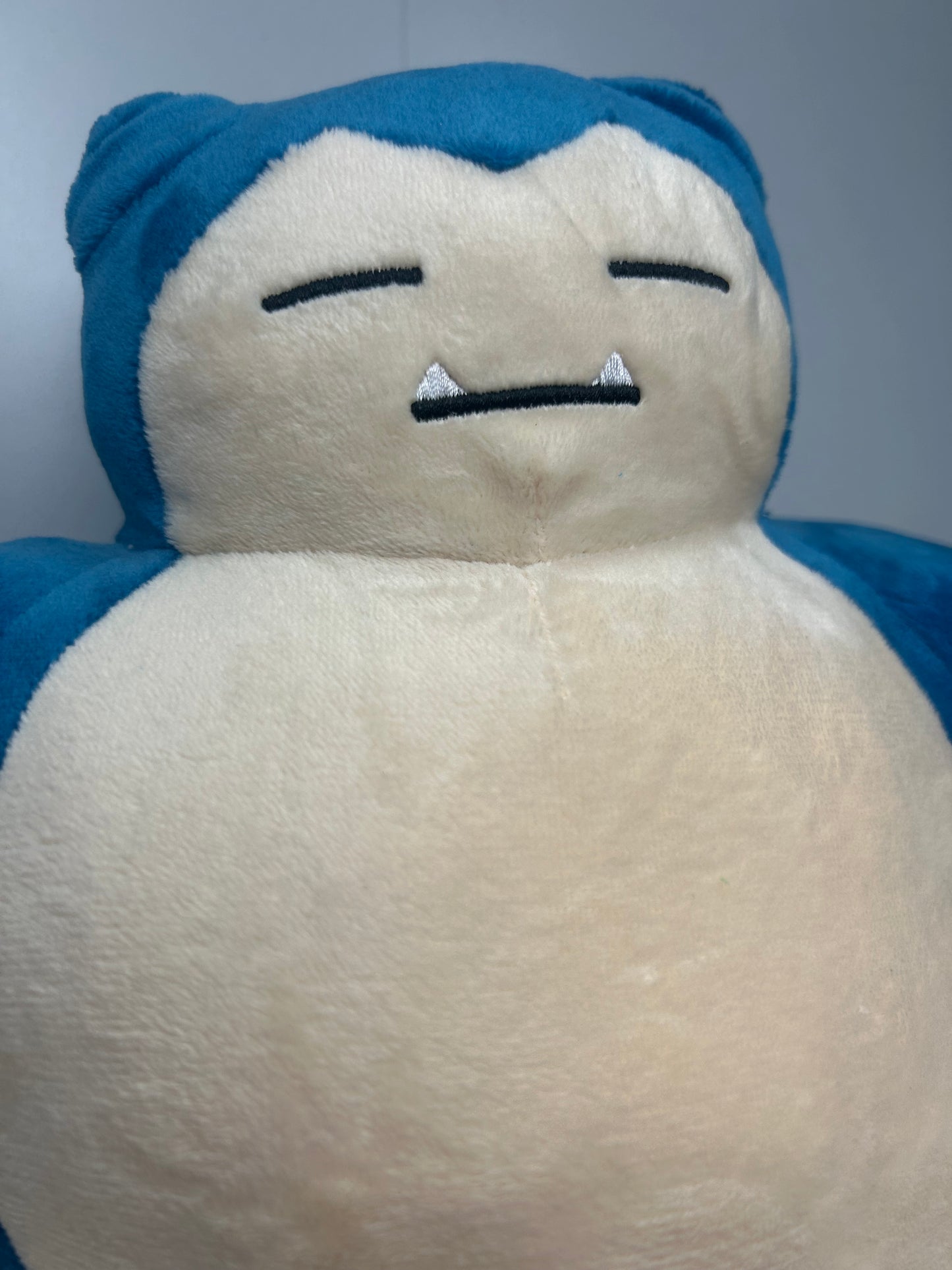 Pokemon Snorlax Medium Plushie 25CM